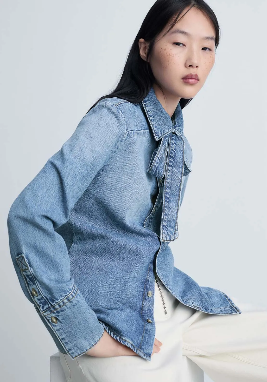 Denim shirt with bow - Open Blue