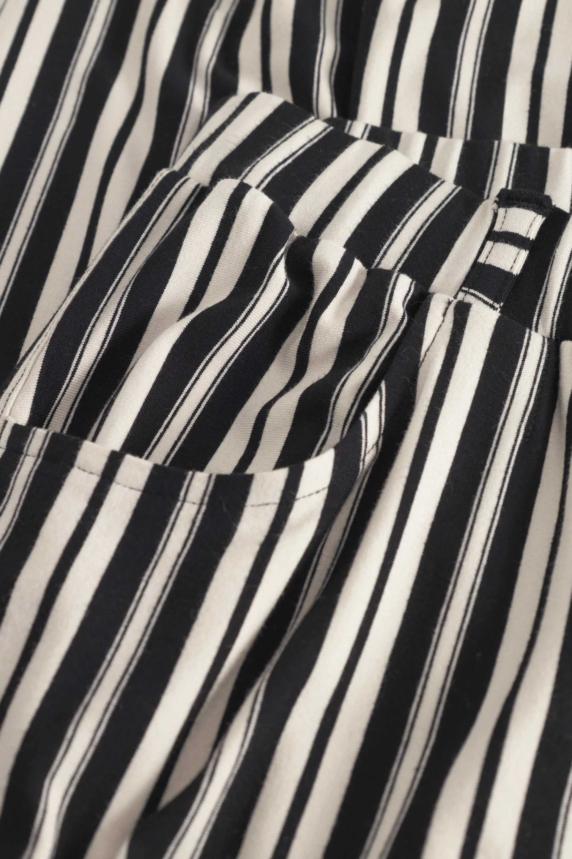 Donna Loose Jersey Crop - Elegant Stripe