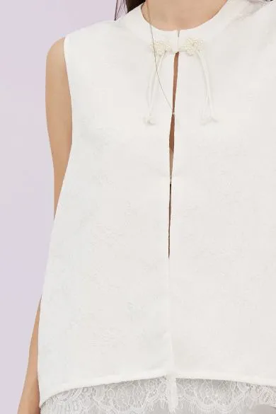 Gelilia White Mandarin Collar Top