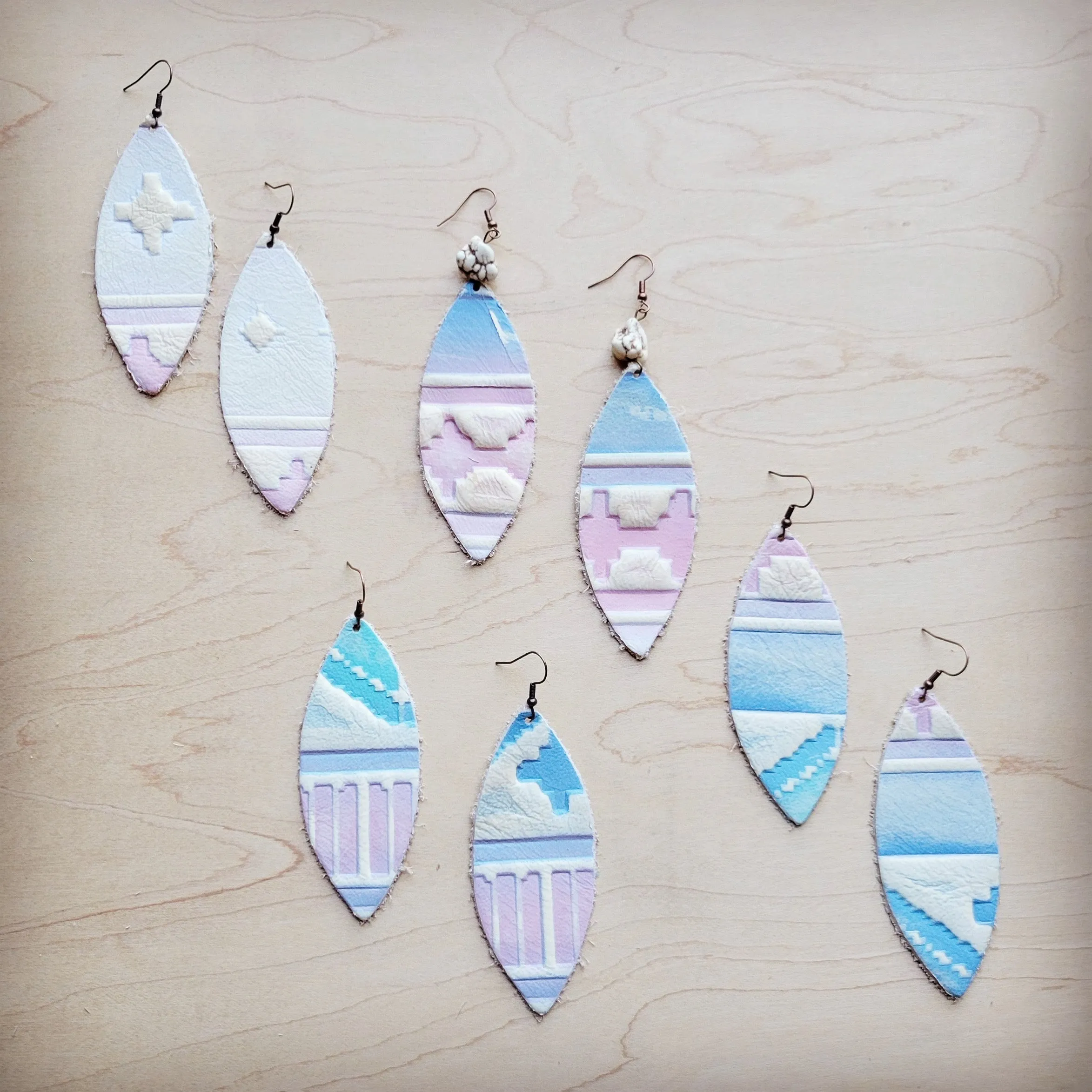 Leather Oval Earring-Pastel Navajo 224v
