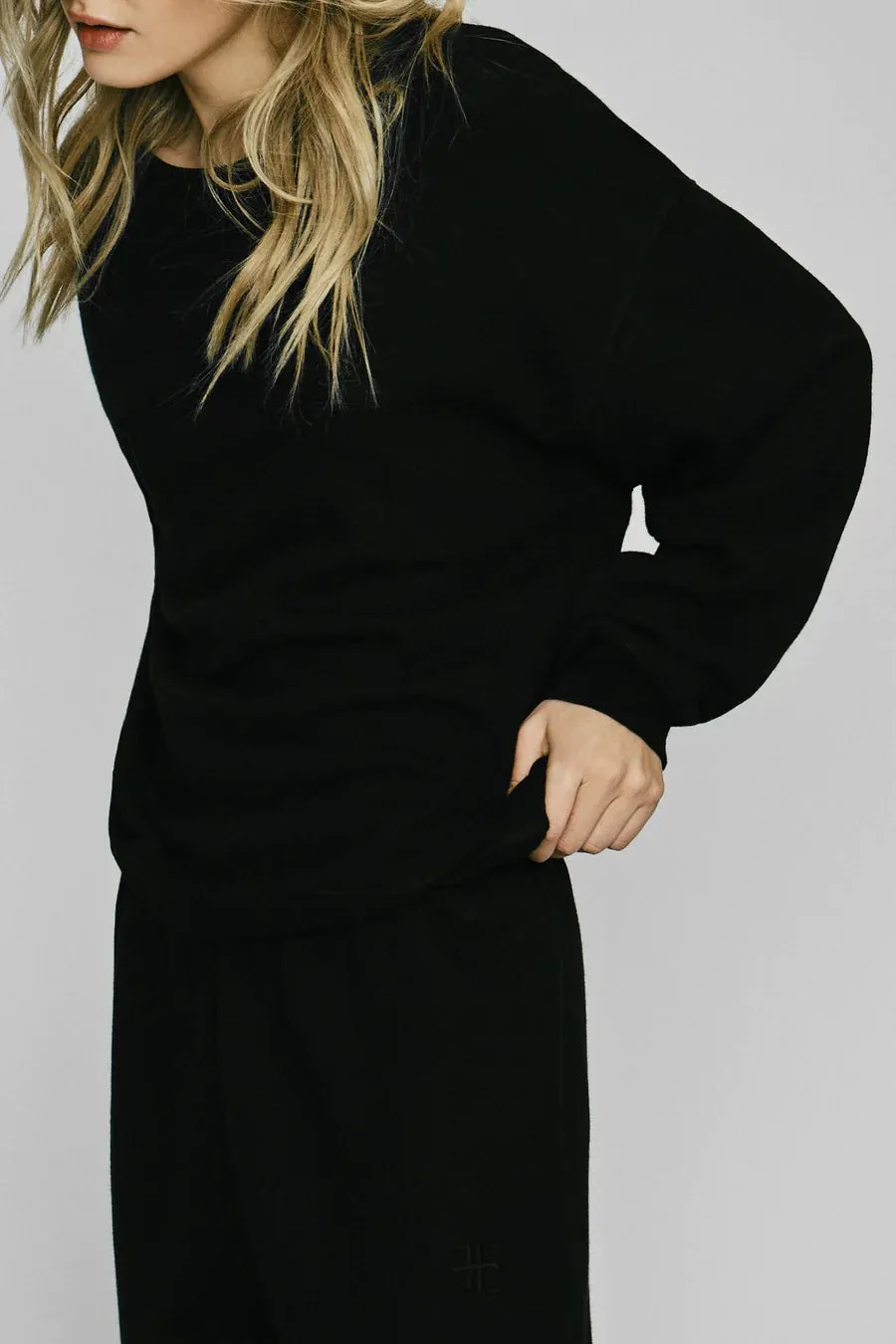 Oversized Crewneck Sweatshirt - Black