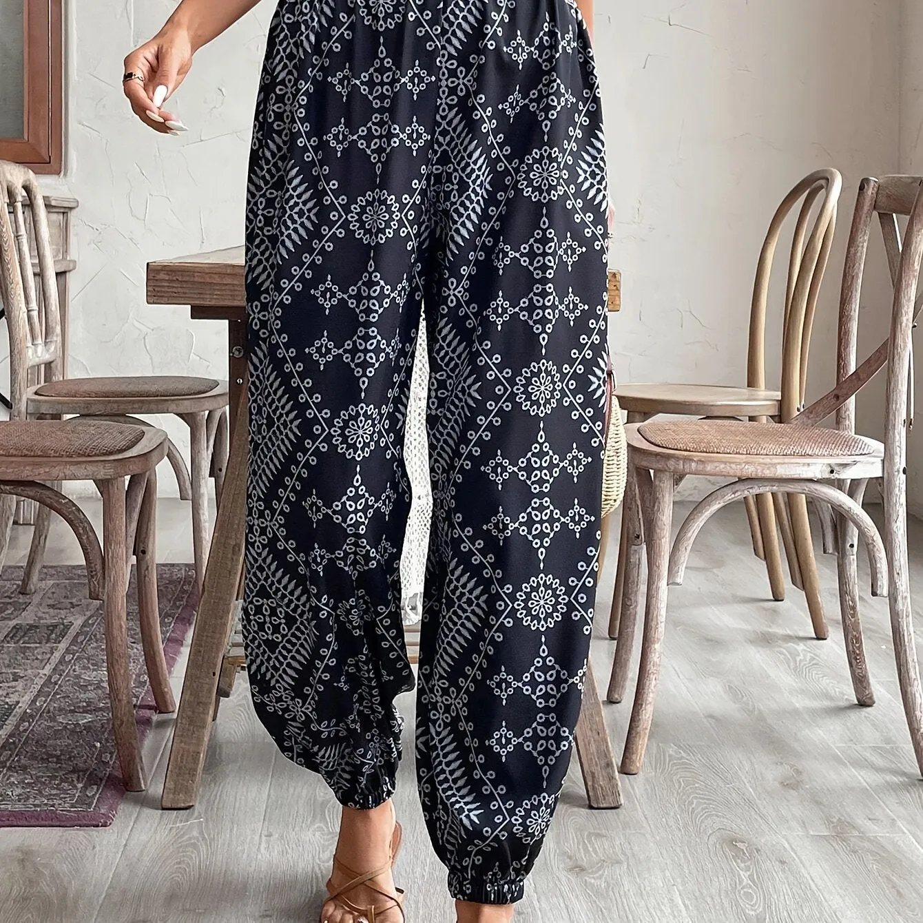 Tribal Print Fitted Bottom Joggers, Casual High Waist Pants For Spring & Summer, Women's Clothing